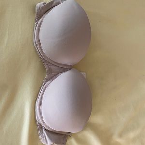 Strapless bra